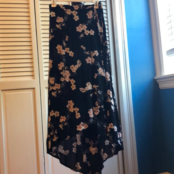 American Eagle 🦅 Wrap Skirt NWOT - Picture 1 of 5